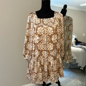 Super cute NWOTs entro boutique dress